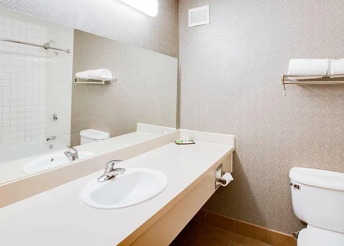 Apache Gold Hotel