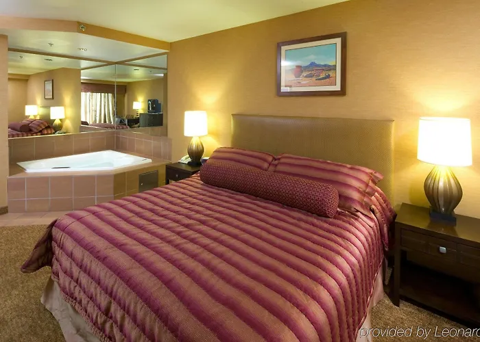 Apache Gold Hotel San Carlos