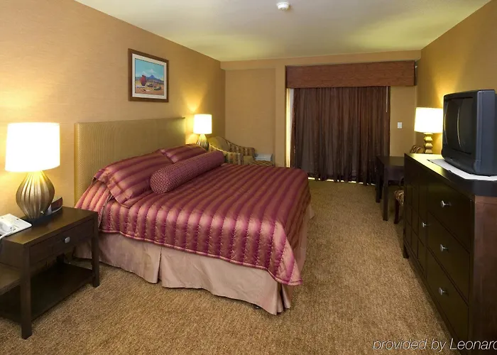 Apache Gold Hotel 3*